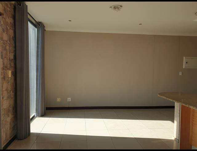 2 BEDROOM APARTMENT FOR SALE IN UMHLANGA RIDGE